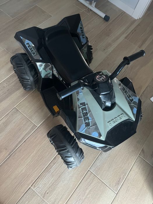 Mota de criança como nova