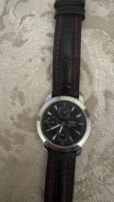 Продам часы Casio