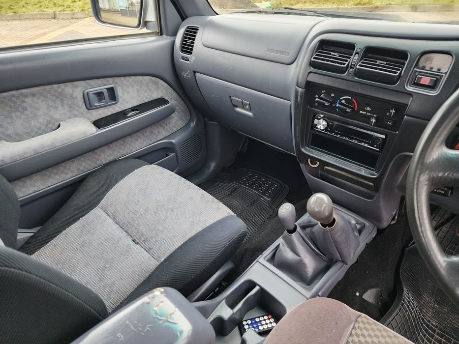 Toyota hilux 2.5 Diesel 2005 рік