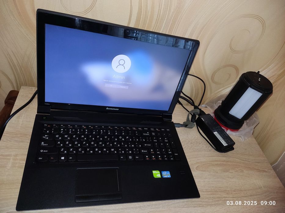 Ноут lenovo v580c 8гб ОЗУ видео 2гб