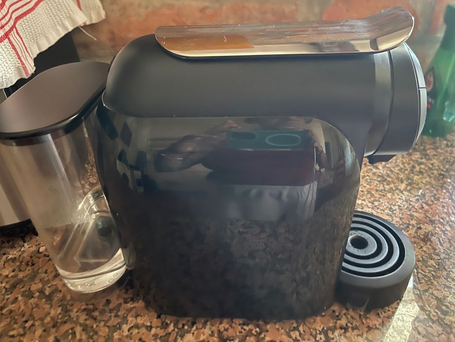 Máquina de café delta em bom estado
