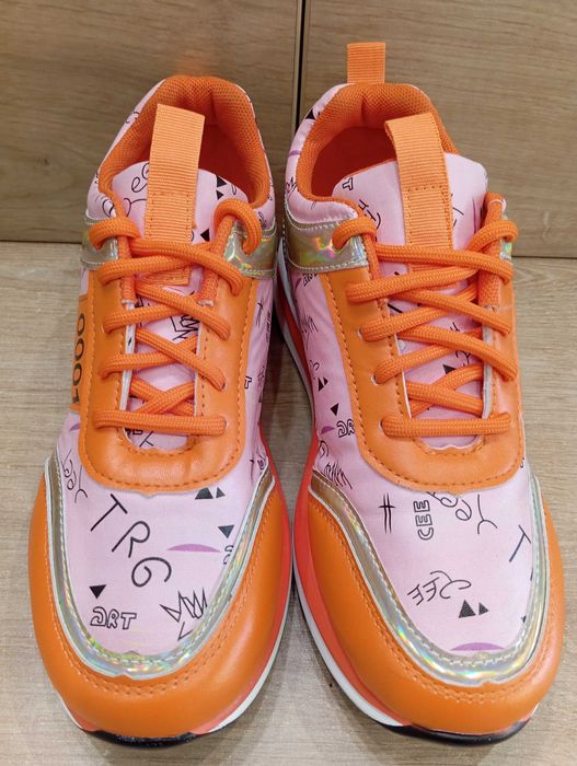 Sneakersy Damskie COU AIR WRITE FASHION SPORT"  "0001". Rozm 37 / 23cm