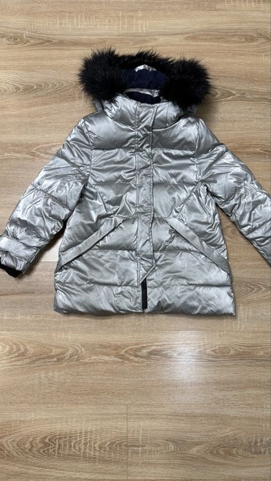 Куртка Zara 134 см 9 років