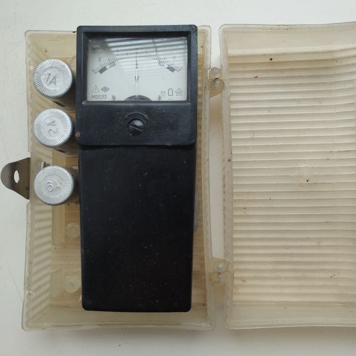 Навантажувальна вилка для акумуляторів