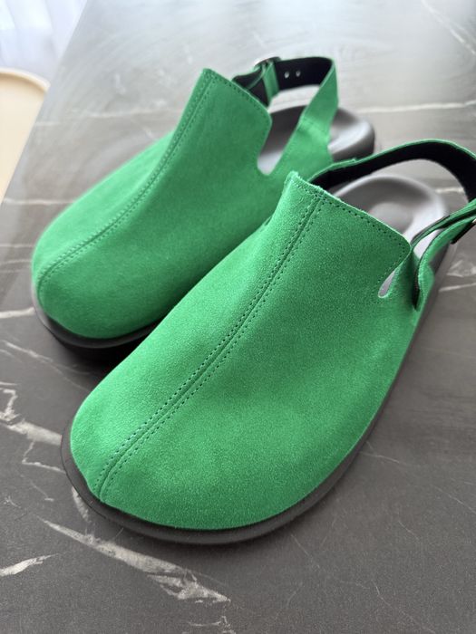 Клоги зеленого кольору , нові