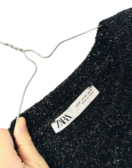 Sweter czarny z metaliczną nitką glam M