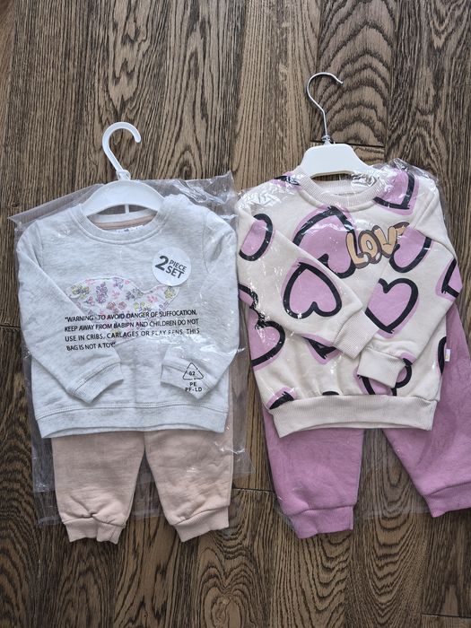 Новий Костюм на флісі Комбенизон Primark  осінь зима 9-12м. 74-80см..