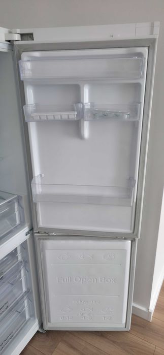 Lodówka Samsung Easy Slide. Używana Sporadycznie POLECAM