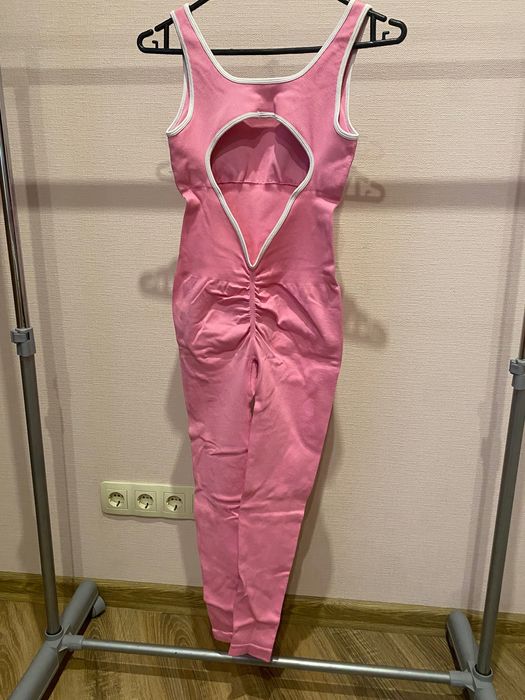 Речі жіночі вживані