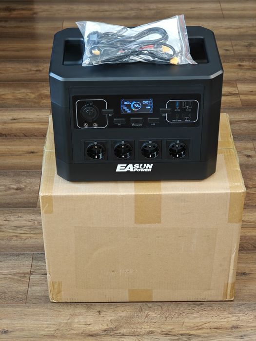 Зарядна станція EASUN POWER 1800W 1024Wh
