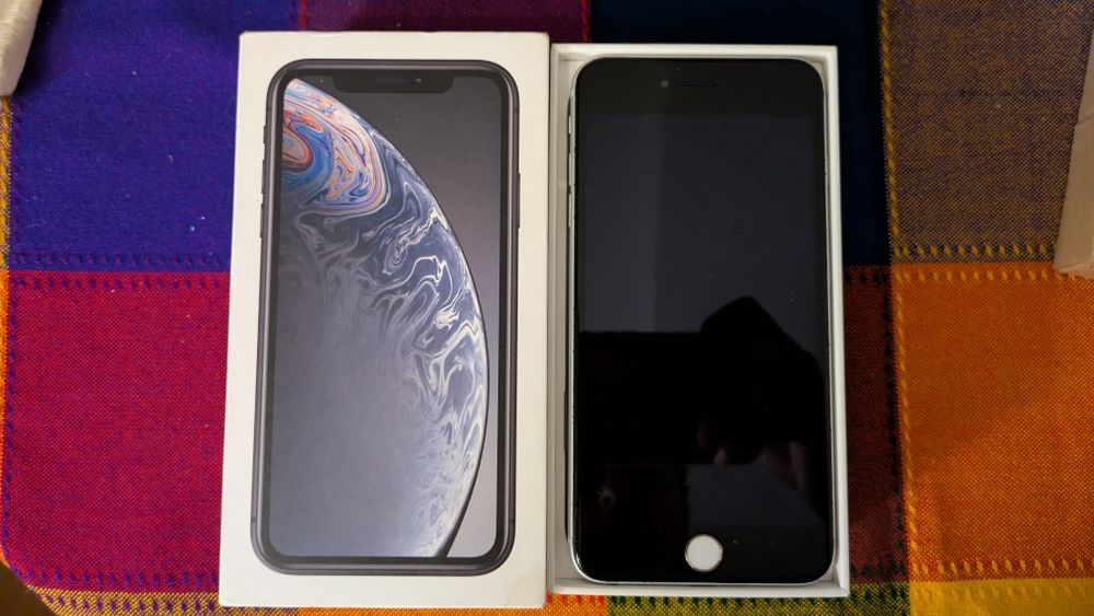 iPhone S plus uszkodzony