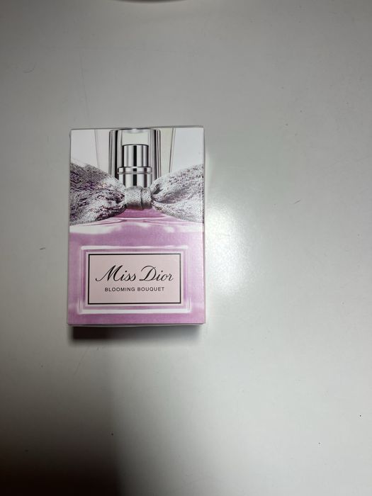 Miss dior perfum