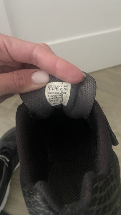 Кросовки Skechers оригінал р. 39