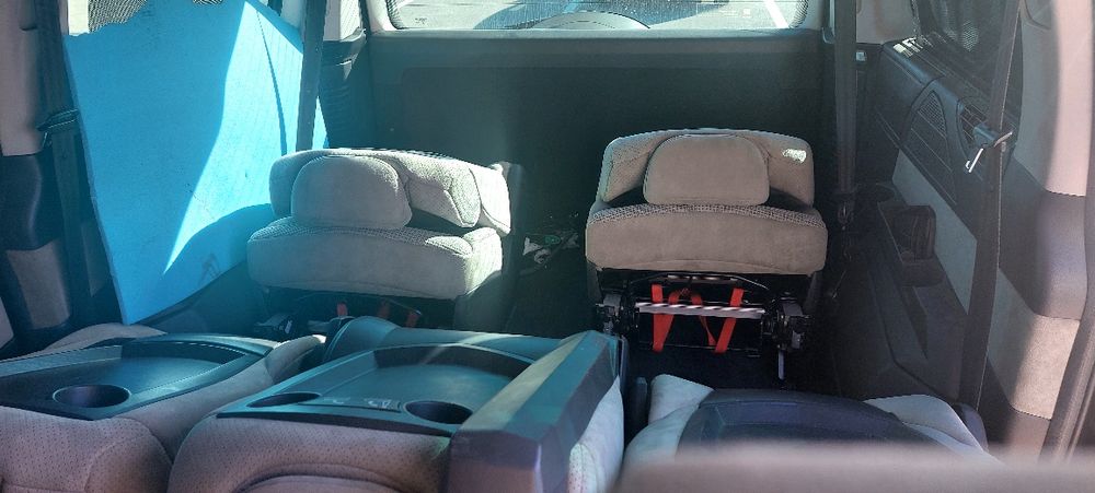 Bancos do Renault 807 [ 2 e 3 fileiras total de 5 ]