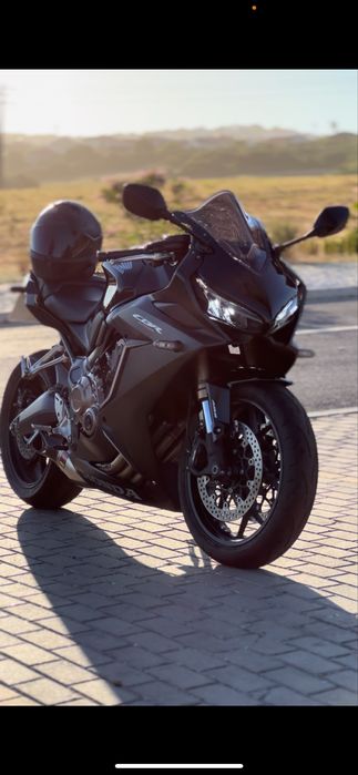 HONDA CBR650R 2021