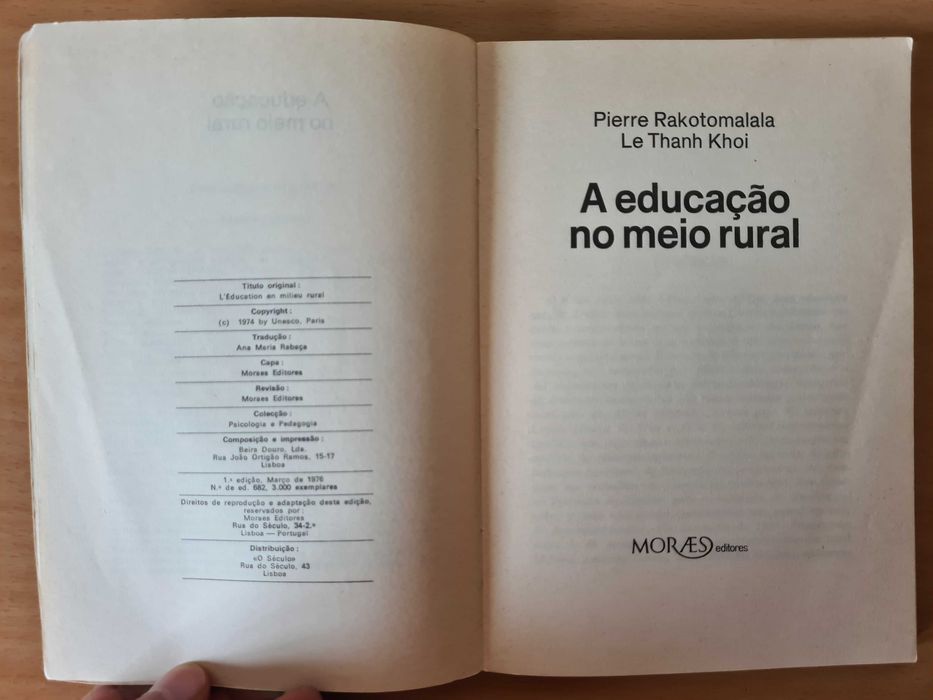 Livro "A Educação no Meio Rural" de Pierre Rakotomalala e L Thanh Khoi