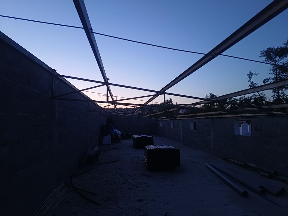 Estrutura metalica telhado 6mt largo × 25 comprimento