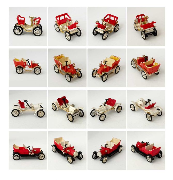 Lote 8 miniaturas CLÈ_ Esc.:1/43? Miniaturas de plastico com falhas pontuais em alguns modelos. Conjunto em muito bom estado geral.