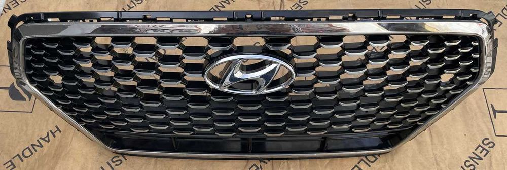 grelha frontal Hyundai I30 III . fase 1