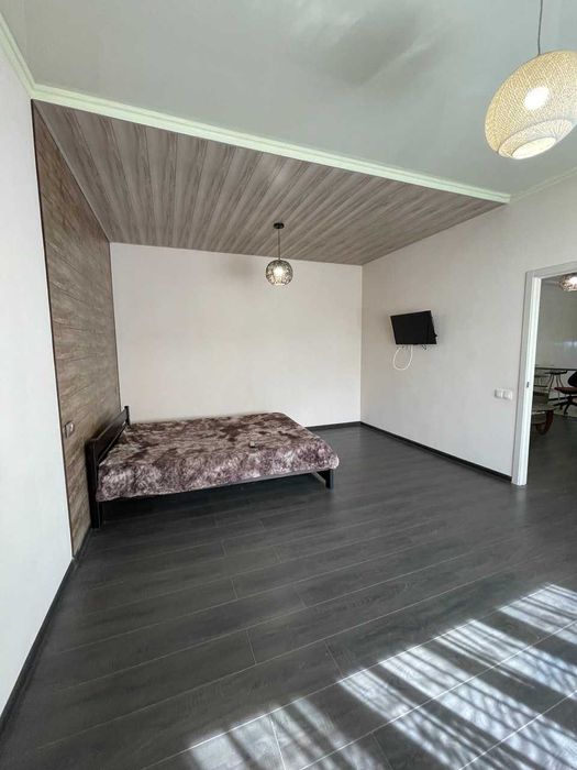 Продам квартиру з ремонтом,аналог приватного будинку біля центру Одеси