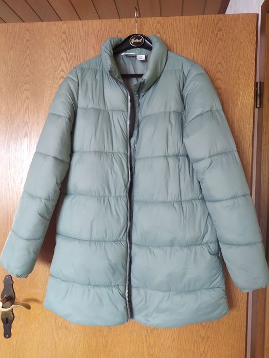 Курточка на осінь і теплу зиму