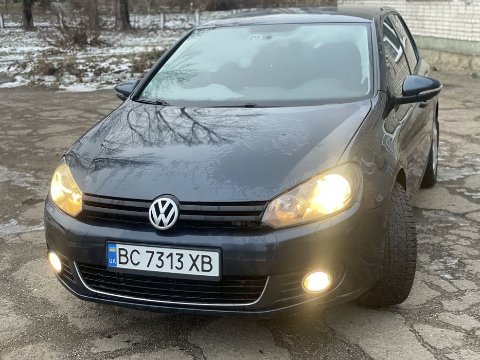 Volkswagen Golf 2011 р.1.4 бензин