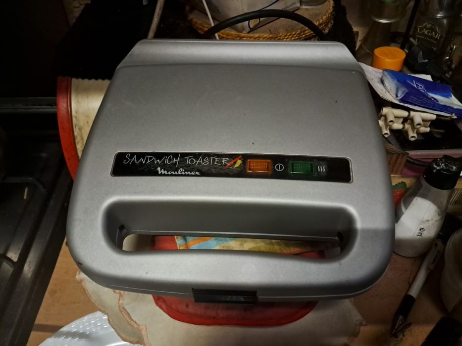 Vendo tustadeira como nova