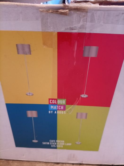 Продам светильник напольный. Высокий торшер.