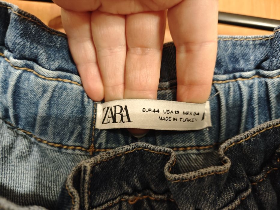 Джинси baggy fit Zara розмір 44