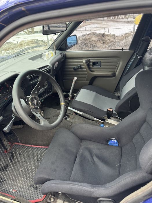 Продам дріфт корч BMW E30 m50b25 на документах!