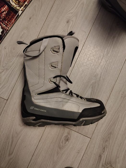 Deska snowboardowa 150, wiązania i buty 44, komplet