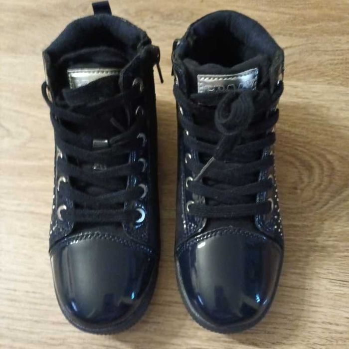 Buty dziecięce 32