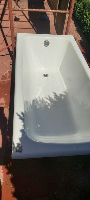 Ванна чавунна 1500Х700Х700  з сіфоном, підставкою, Туреччина