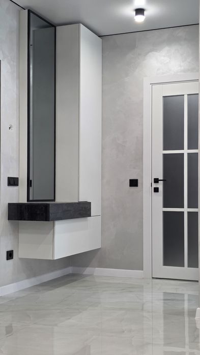 Продається 1но кімн кв.  Здана в експлуатацію біля  McDonald's