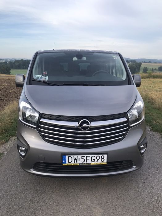 Wynajem busa 9 osób