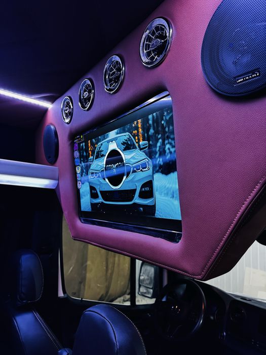 Переобладнання мікроавтобусів та легкових авто