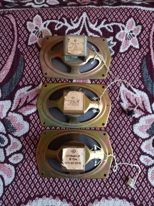 Динамики 10гд-30б, 3гд-2-16 ом,3гд-31.