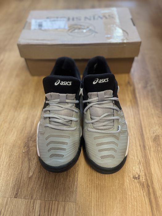 Продам кросівки asics 39 розмір