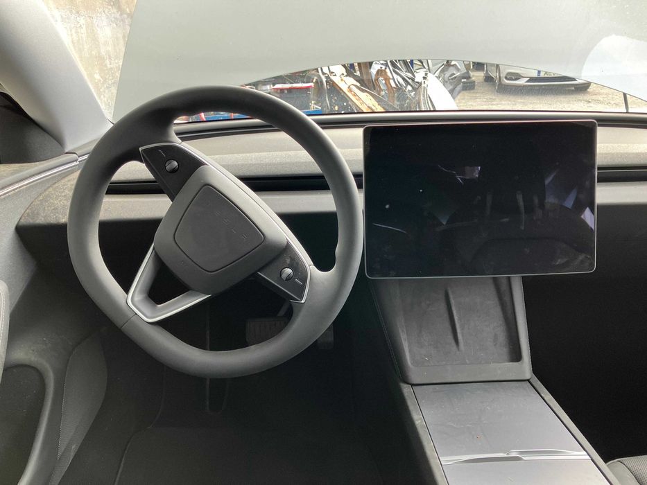 Salvado Tesla Model 3 EV 2025 | 283cv | 1.785 Km