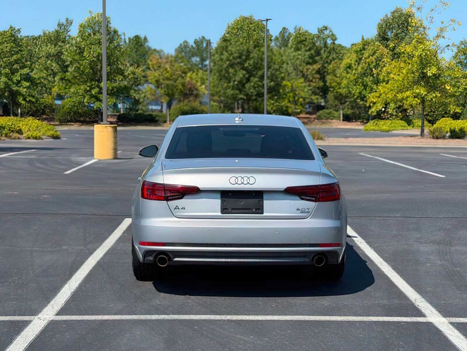 Audi A4      2018