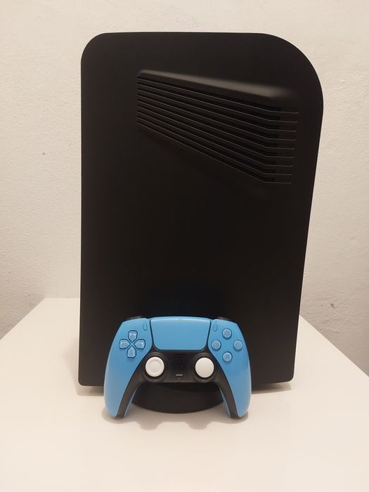 Playstation 5 Standard C/ Leitor de Discos 825GB