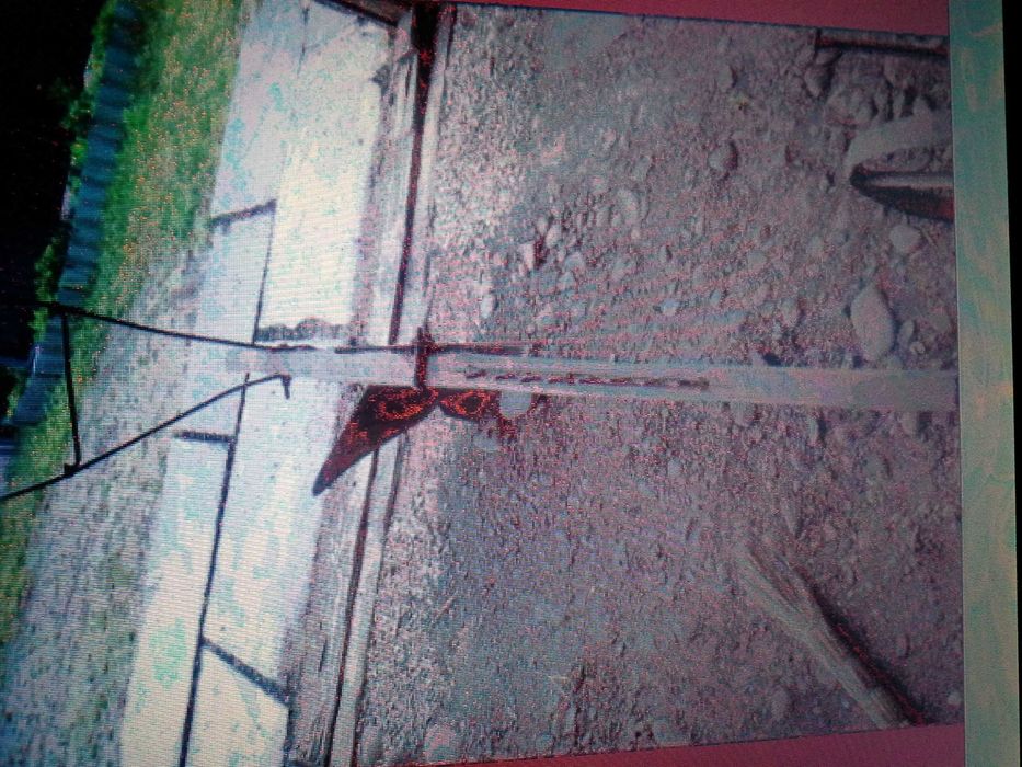 плуг для коня с колісницею.