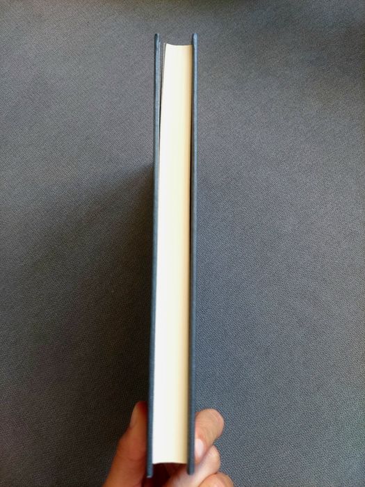 Livro "O Professor" de Charlotte Brontë