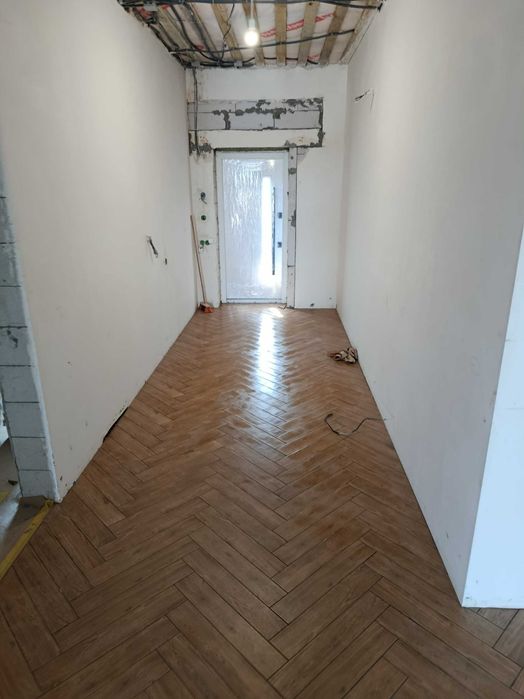 Плиточник Ірпінь