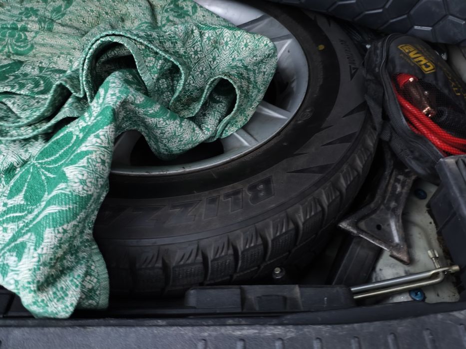 Продам Hundai Tucson, 2.0л 2008г