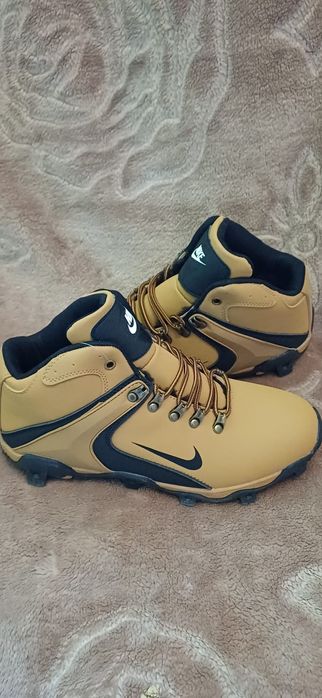 Buty męskie  zimowe