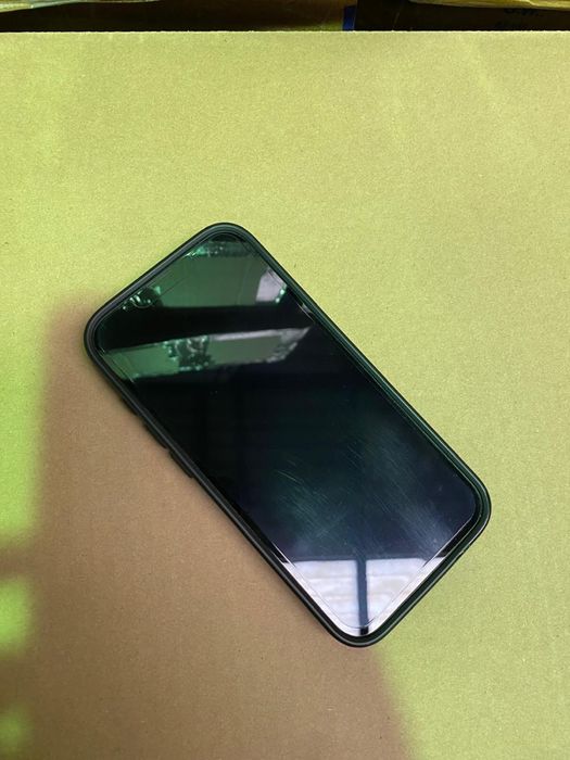 Iphone 16e, 128gb , em excelente estado