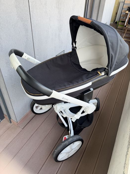 4 em 1 - Carrinho Quinny Moodd + Alcofa Quinny + Ovinho + Isofix