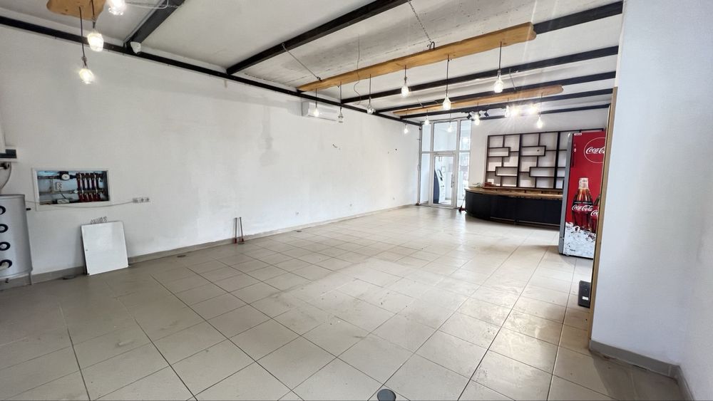 Оренда 70 м.2  1 поверх в Центрі міста