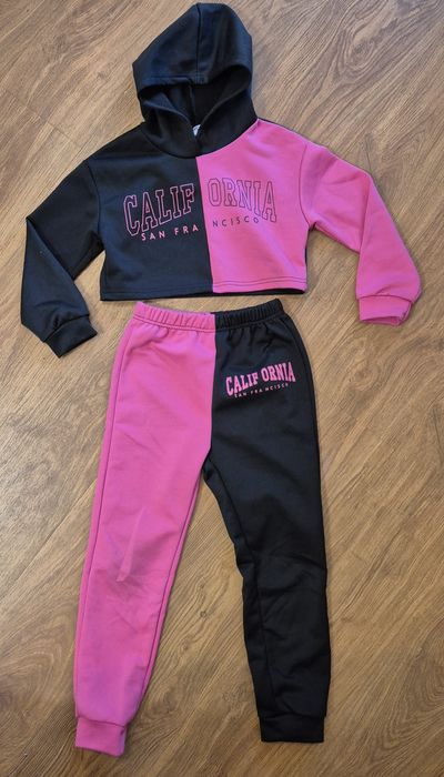 Komplet dwukolorowy. Bluza crop z kapturem i dres. Fuksja/różowy